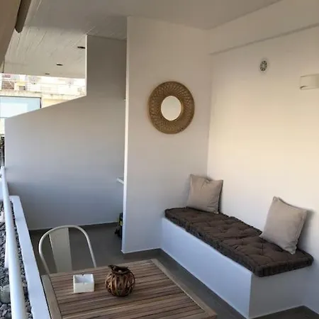 Anastasia Suite/Byartistunknown Vari  Exterior photo